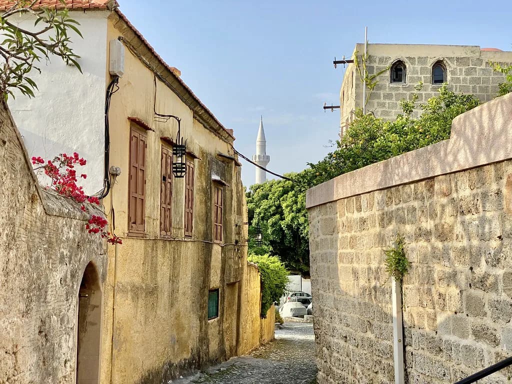 The Best Time to Visit Rhodes: A Month-by-Month Guide