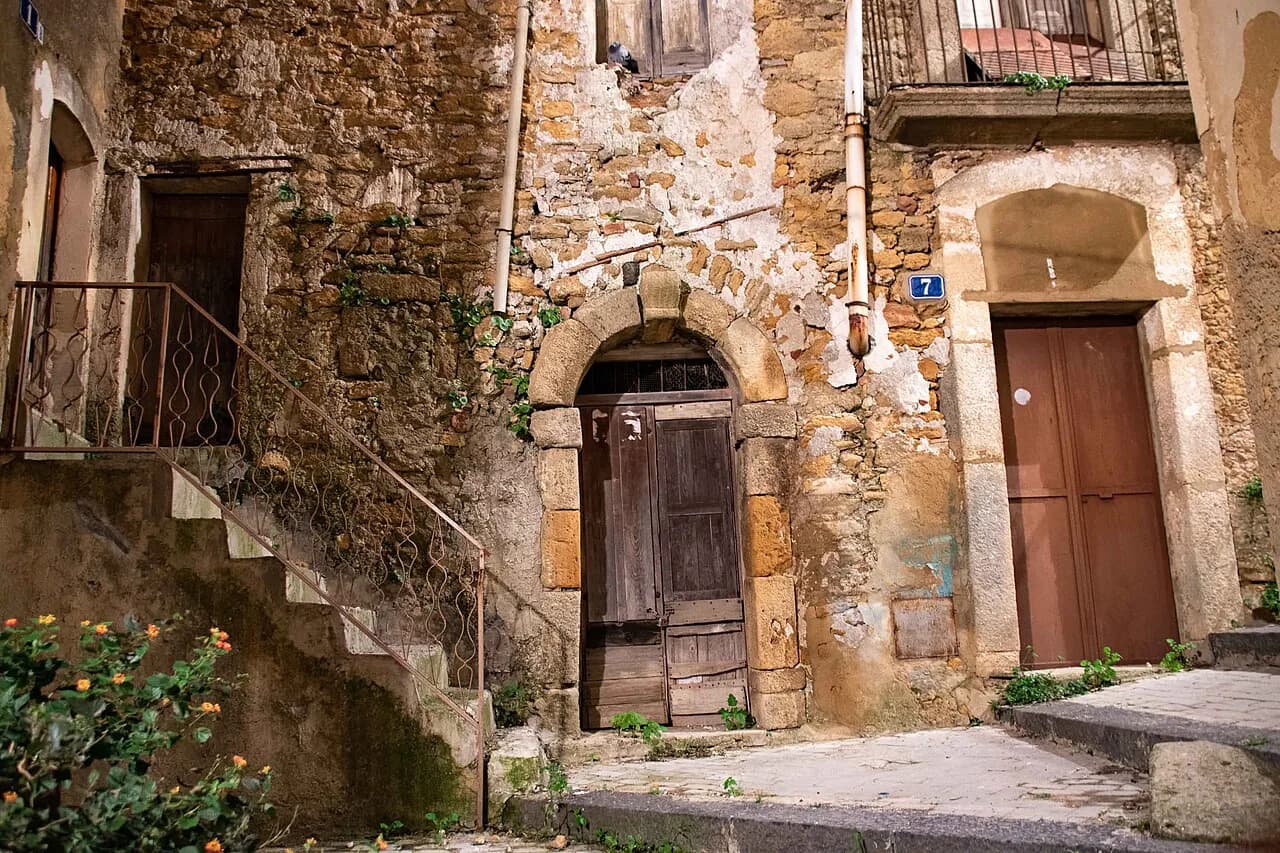 Best Time to Visit Sicily: Spring, Summer or Autumn?