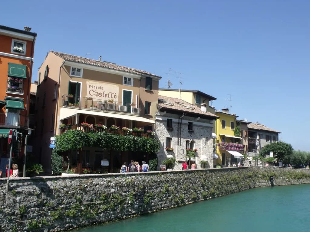 Things to Do in Lake Garda in April: What's Worth It
