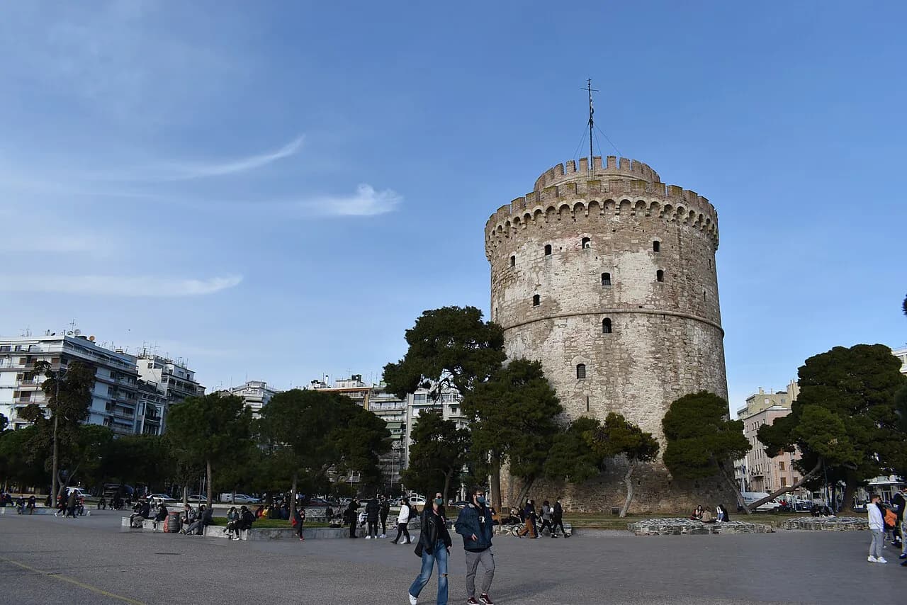 Things to Do in Thessaloniki in April: Sun, Ruins, Sea Air