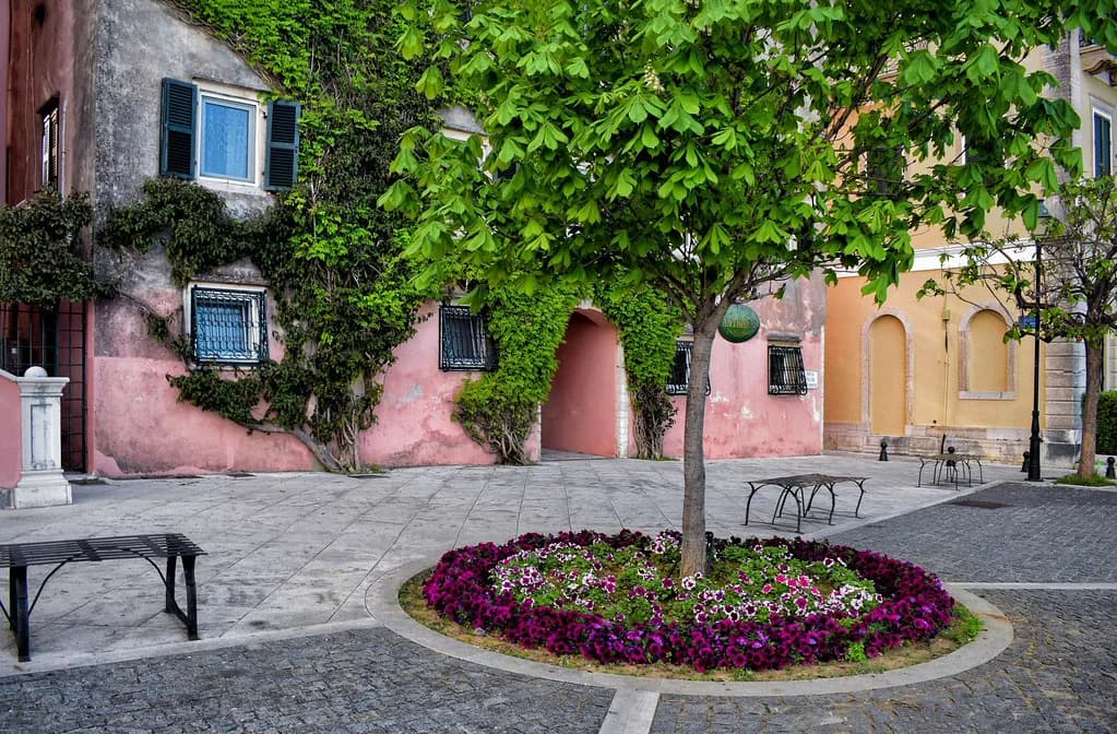Greece in Spring: Where to Go and How Warm It Gets