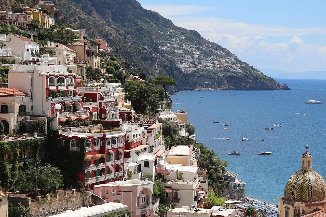 Positano bus stop, Amalfi Coast