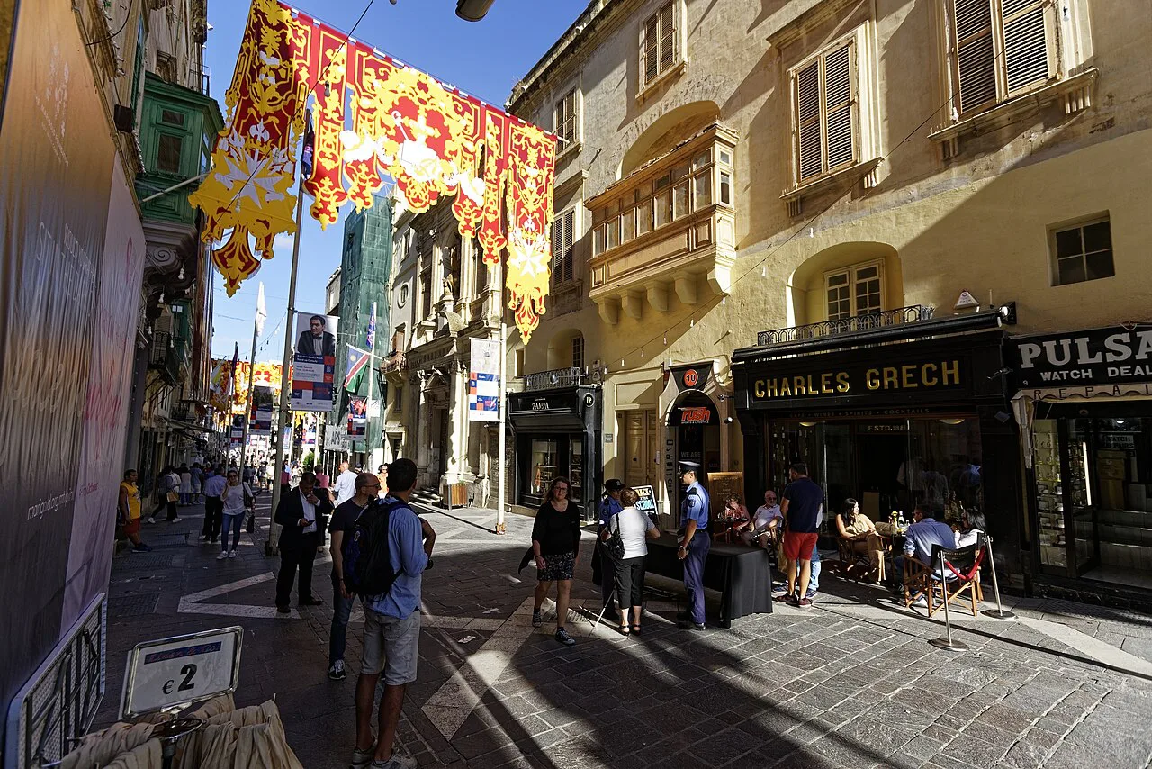 Malta, Valletta, Republic Street