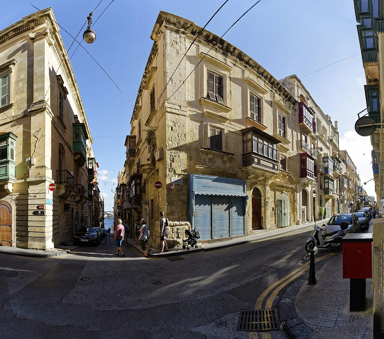 Malta, Valletta, St. Paul's Street & Archbishop's Street