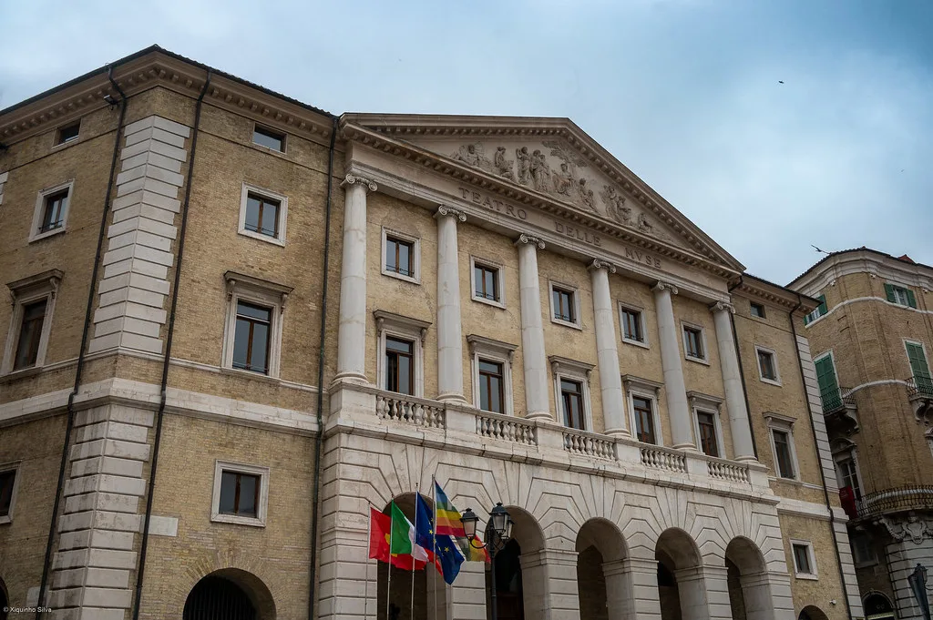 Ancona, Bologna