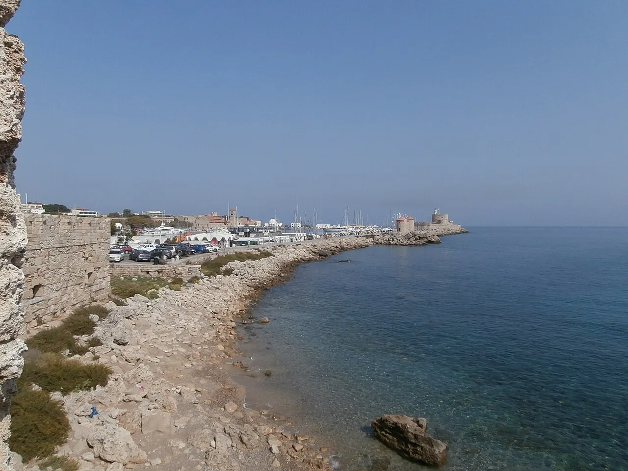 Akti Bouboulinas in Rhodes
